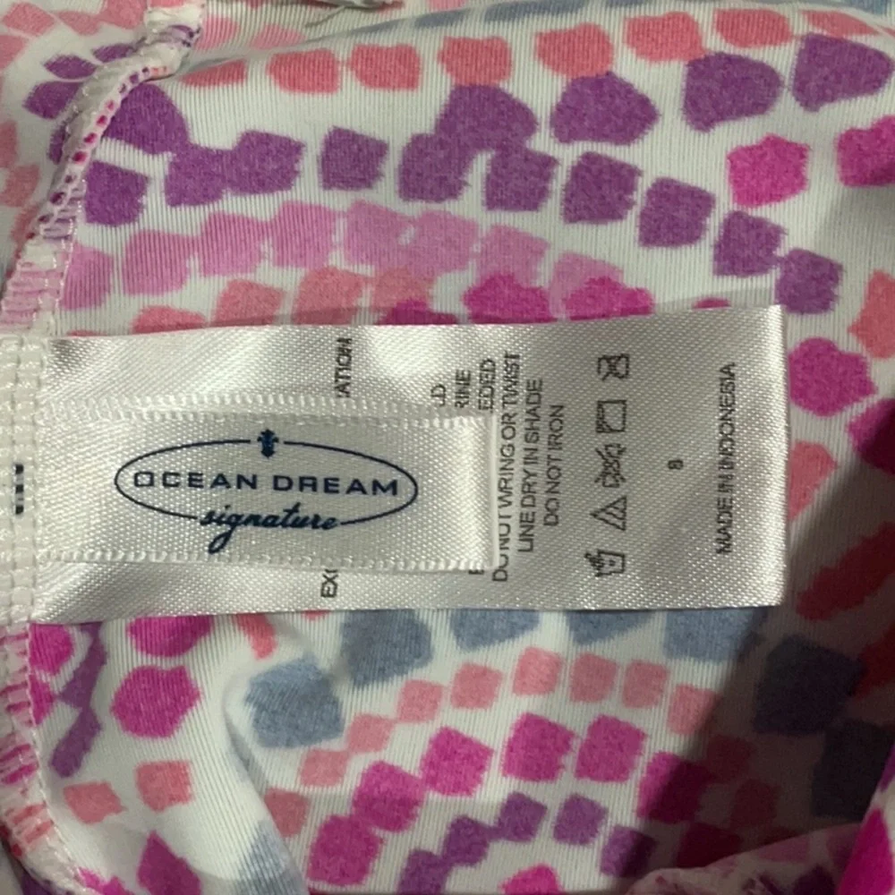 Swim bathing suit top pretty in pinks & purples with navy blue trim size 8